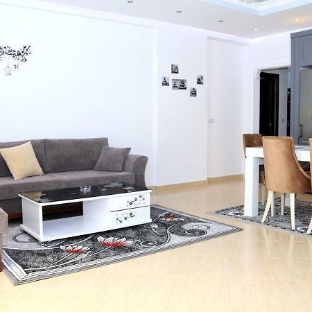 Apartment Panorama Sarandë Esterno foto