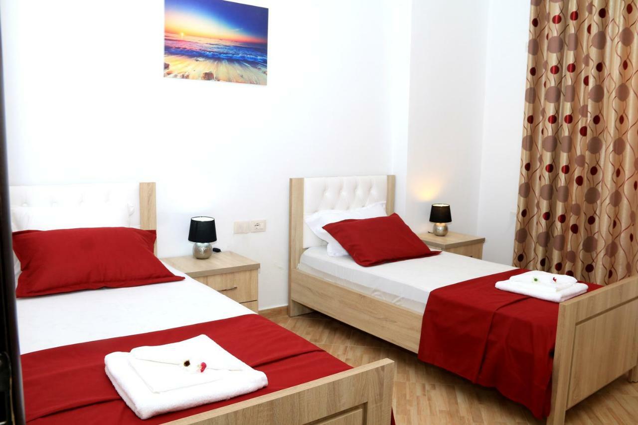 Apartment Panorama Sarandë Esterno foto